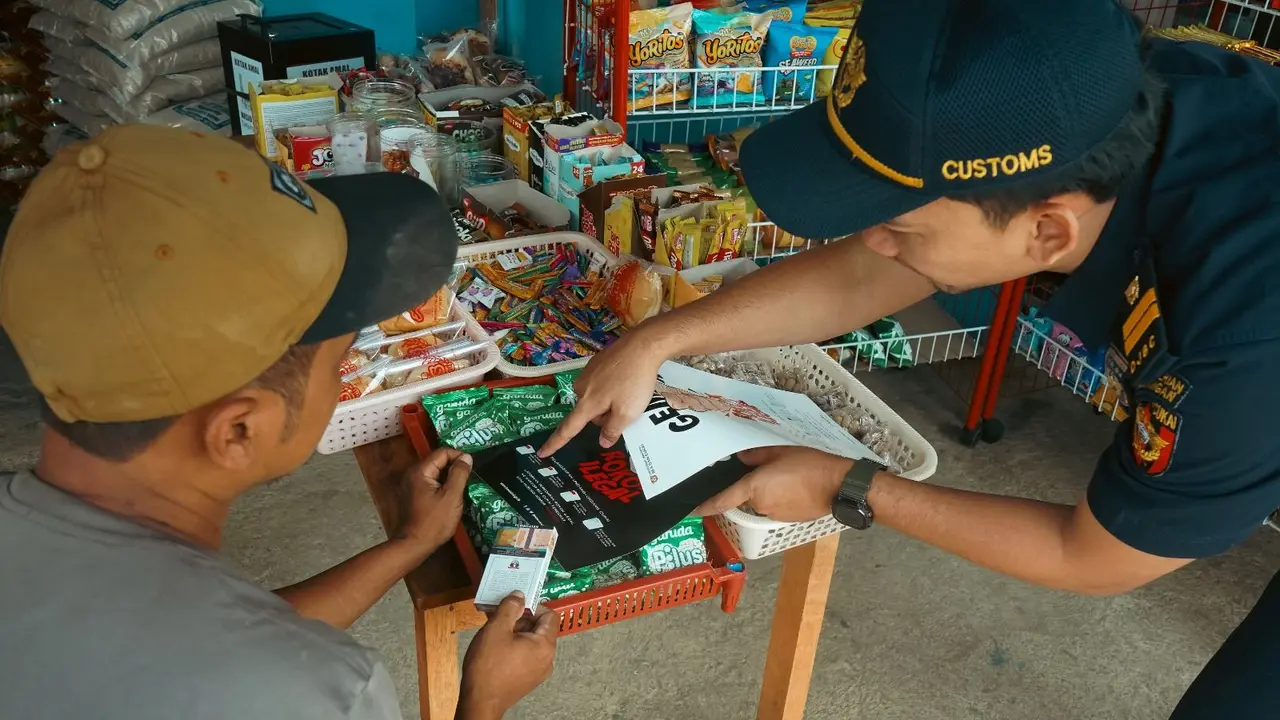 Petugas Bea Cukai Gagalkan Peredaran Rokok Ilegal Lintas Provinsi