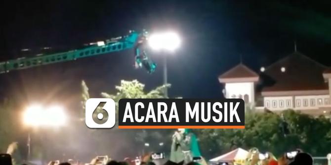 VIDEO: Ribuan Warga Hadiri Acara Musik Tanpa Terapkan Protokol Kesehatan