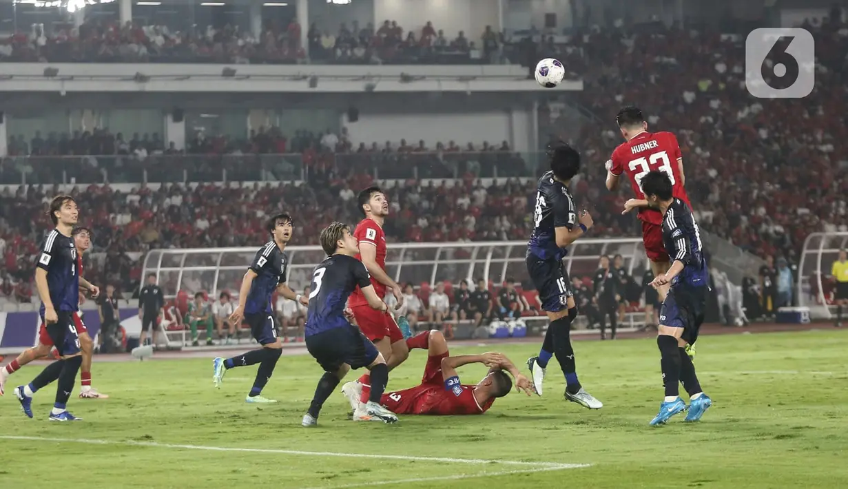 Hingga akhir babak pertama, timnas Indonesia ketinggalan 0-2. (Liputan6.com/Angga Yuniar)
