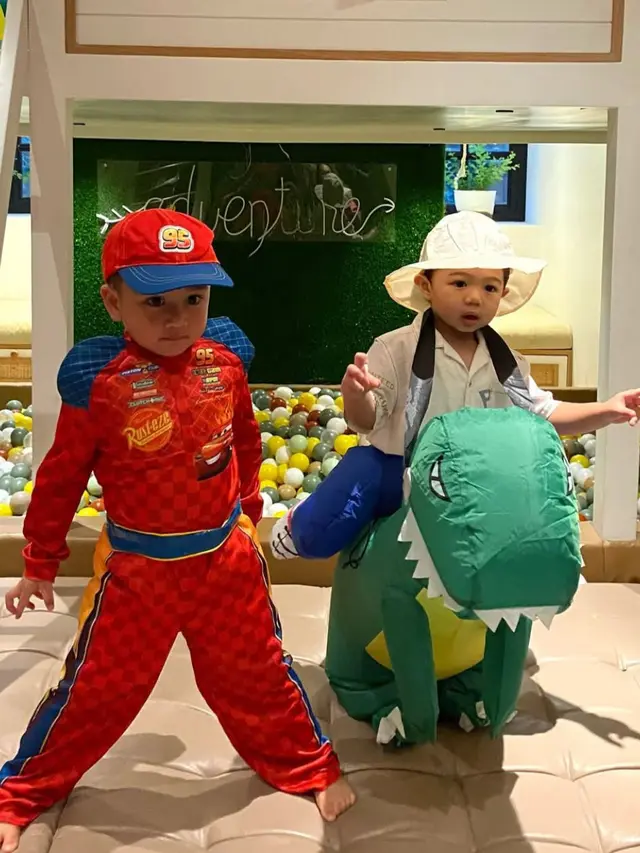 Potret Bromance Rayyanza dan Abe Main Bareng (credit: https://www.instagram.com/tercipungcipung/)