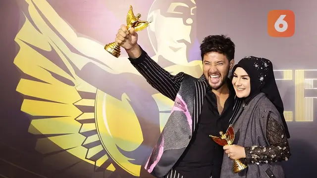 [Fimela] Ammar Zoni dan Irish Bella
