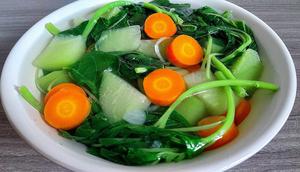 Sayur Bening. (Youtube -  Alma Yusuf Kitchen)