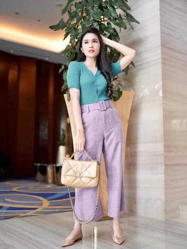 8 Warna yang Sempurna Dipadukan dengan Lilac, Lihat Padu Padannya dari Jessica Mila hingga Sandra Dewi