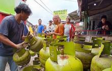 Teriakan Warga Depok Kesulitan Dapat Gas LPG 3 Kg: Mending Balikin di Warung, Kalau Begini Nyusahin Rakyat!