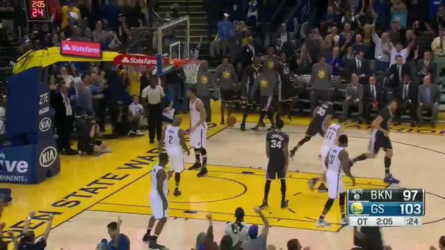 VIDEO: Aksi - Aksi Slam Dunk Stephen Curry 5 Musim Terakhir di NBA