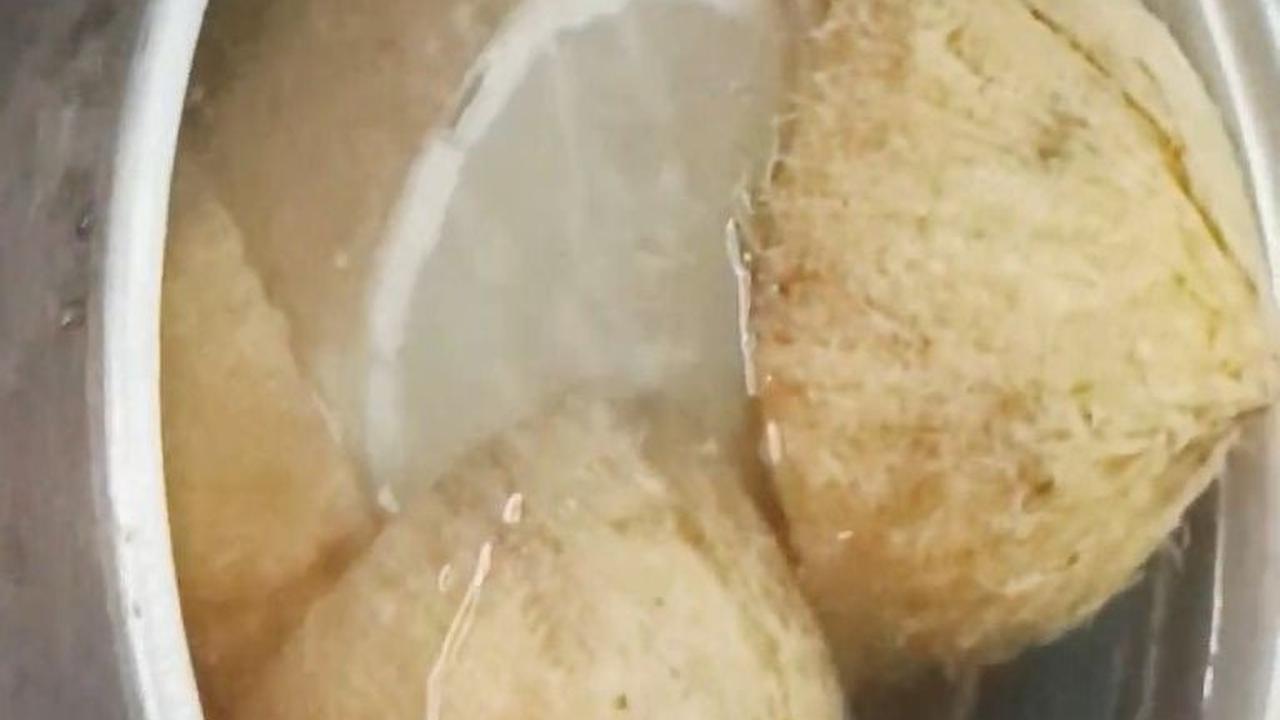 Rebus Kelapa
