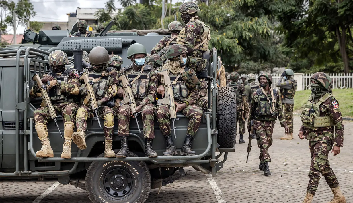 Sebelumnya, aksi unjuk rasa menolak kenaikan pajak di Kenya berakhir rusuh hingga menimbulkan korban jiwa. (LUIS TATO/AFP)