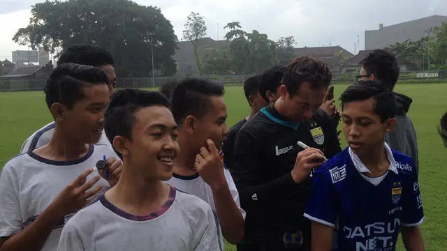 I Made Wirawan Persib Bandung