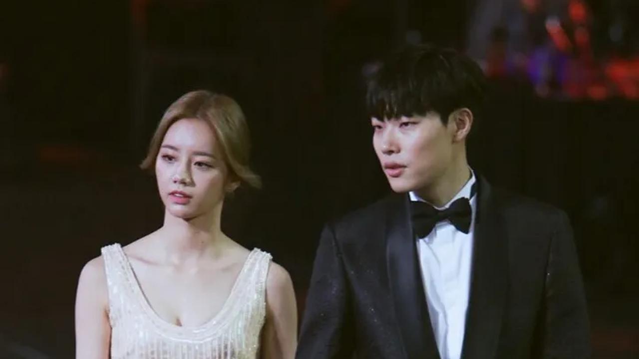 Kandasnya Kisah Cinta Hyeri dan Ryu Jun Yeol Setelah 7 Tahun Bersama