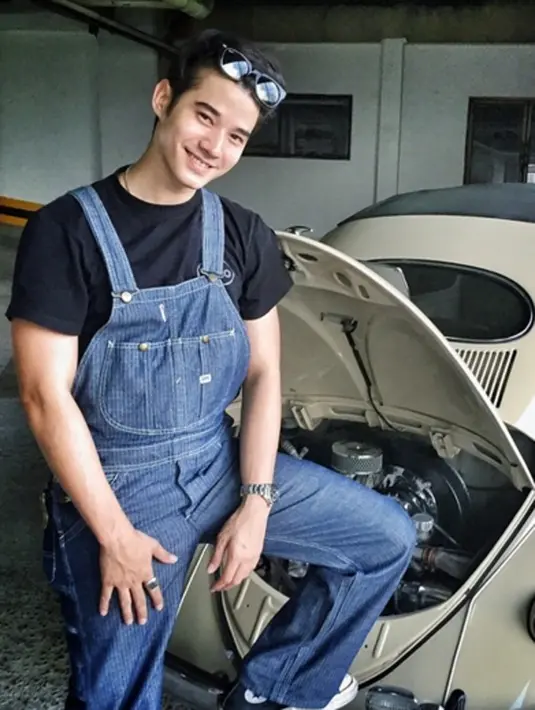 Selain membintangi beberapa film dan drama romantis di Thailand, pada usia ke-16 tahun Mario merambah dunia modeling. (viaiinstagram@mariomaurer/Bintang.com)