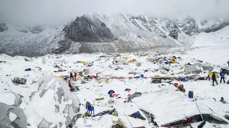 Gunung Everest Pascagempa