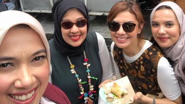 Potret Najwa Shihab Bersama Tiga Saudara Perempuan News Entertainment Fimela Com