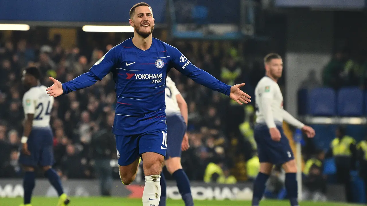 Pesepak Bola Dunia yang Jadikan Sang Ayah Sebagai Agen