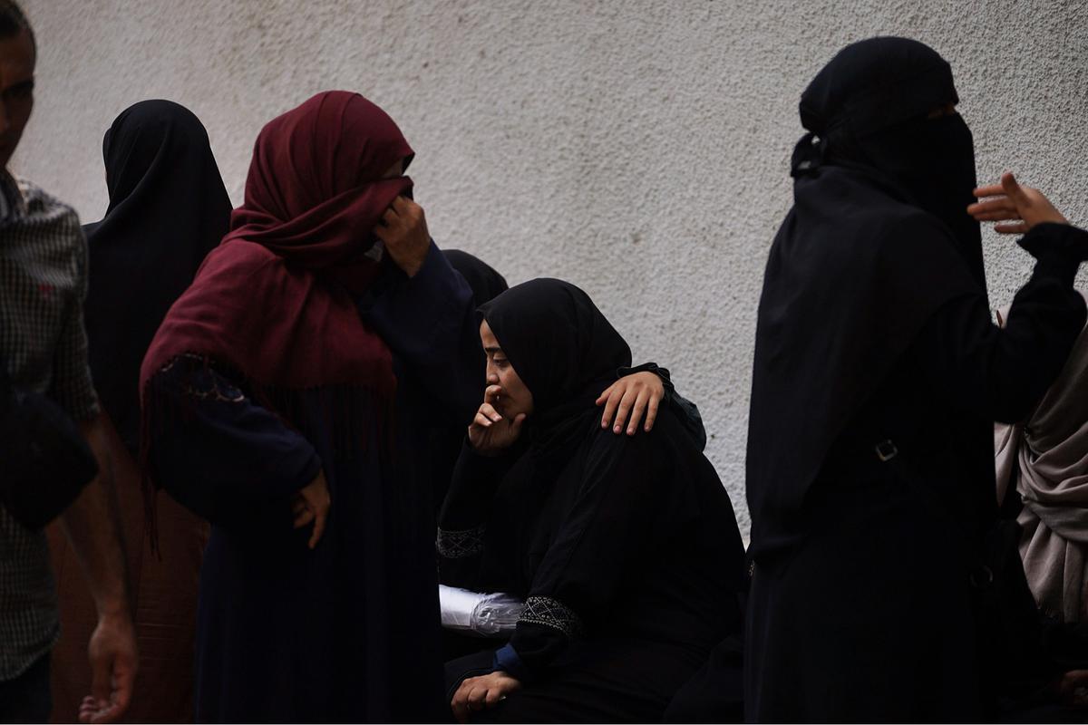FOTO: Serangan Israel Terus Hantam Permukiman dan Tenda Pengungsi di Gaza, 12 Warga Palestina Tewas