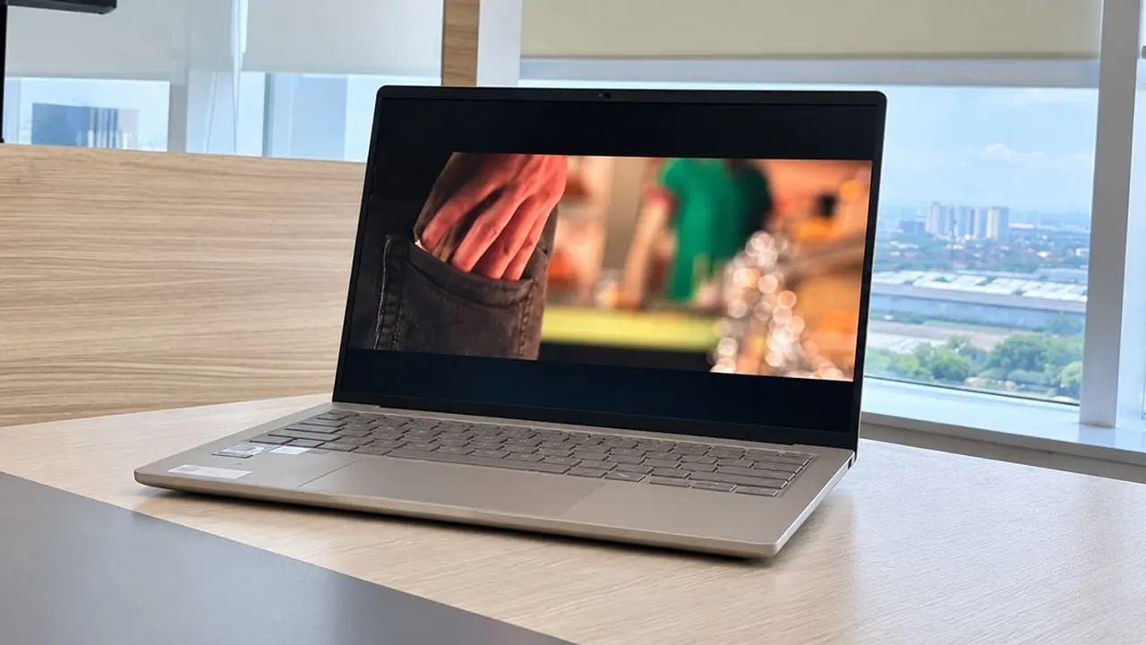 ASUS Zenbook A14 OLED (UX3407NA) 2026, Laptop Ultra Ringan 980 Gram dengan Snapdragon® X2 Elite 18-Core
