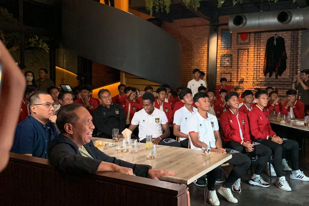 Suasana nonton bareng drawing Piala Dunia U-17 2023