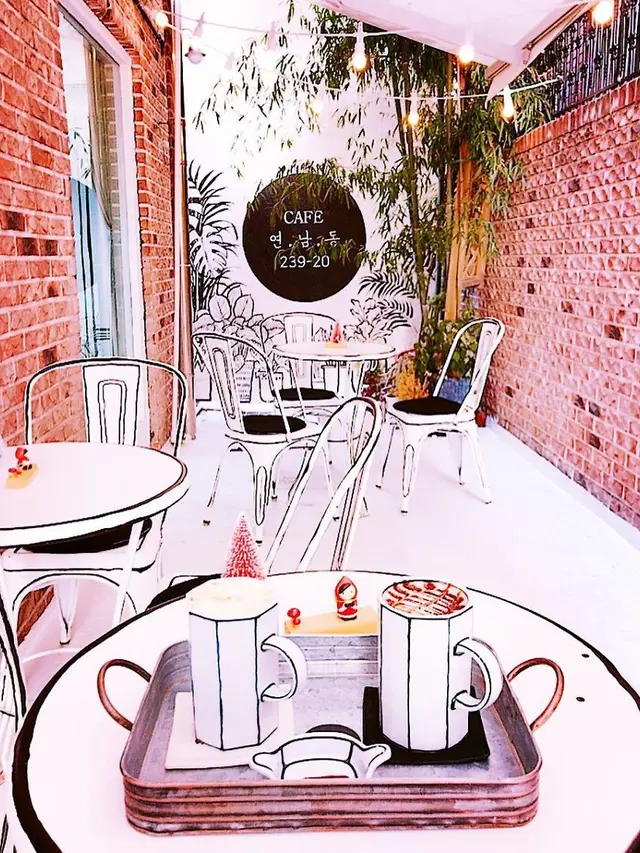 Kafe berkonsep komik (foto: boredpanda/@ynd239.20_cafe)