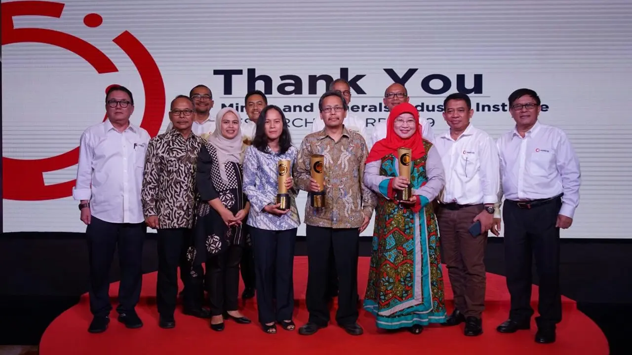 Tiga Peneliti Industri Tambang Mendapatkan Pendanaan Penelitian usai Terpilih di Ajang MMII Research Awards 2019