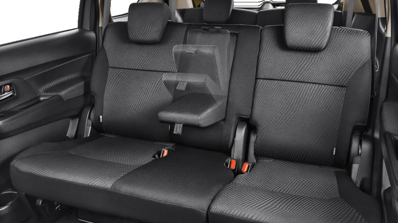 Suzuki Segarkan Interior All New Ertiga Tanpa Seremoni (PT SIS)