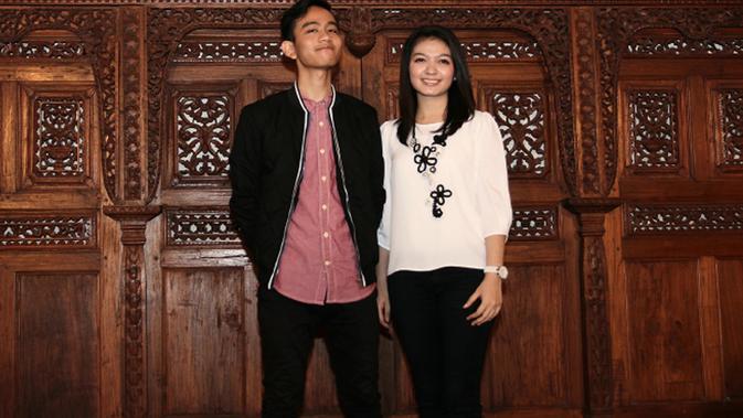 Sosok sederhana Selvi Ananda ternyata mampu memikat hati putra orang nomor satu di Indonesia. Selvi Ananda akan menikah dengan putra sulung Jokowi, Gibran Rangkabuming Raka pada 11 Juni 2015 di Solo, Jawa Tengah. (Liputan6.com/Reza Kuncoro)