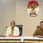 KPK memaparkan pekermbangan hasil OTT di lingkungan Pemerintah Kabupaten (Pemkab) Klaten, Jawa Tengah.