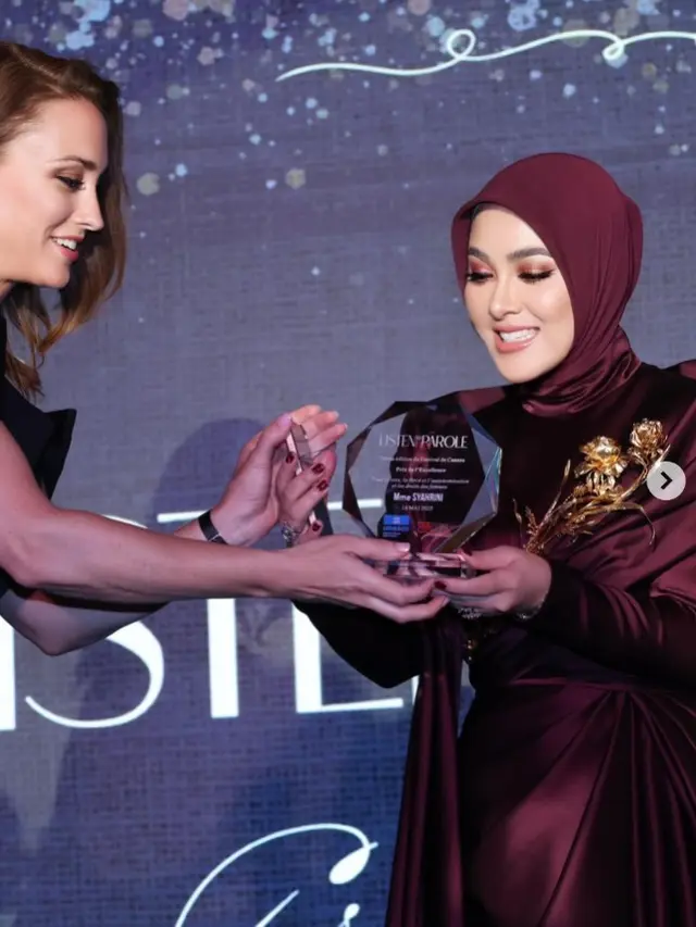 Model Gaun Couture Muslim Ungu Syahrini