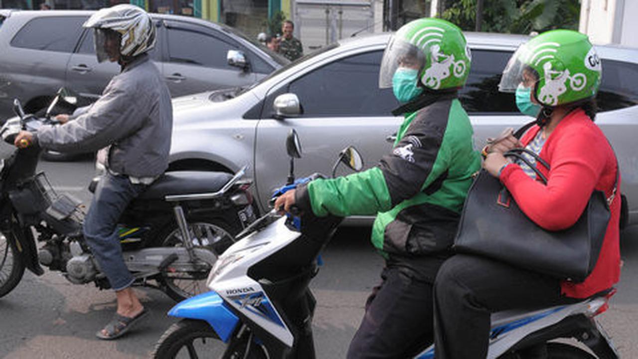 GO-JEK di Depok mulai bandel, buat pangkalan di pinggir jalan