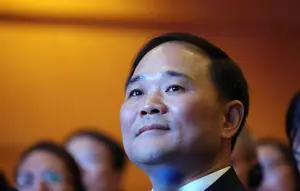 Pendiri Geely Auto Mundur, Serahkan Perusahaan ke Manajemen Profesional