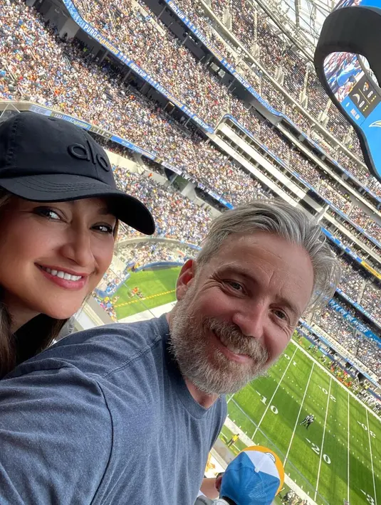 Rahma dikenal sebagai model dan pemeran. Dalam sinetron, ia terlibat di beberapa judul diantaranya, Angling Dharma, Montir-Montir Cantik, dan Duyung Kembar Ketemu Tuyul.
 [Instagram/raazharita]