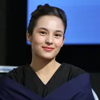 "Tujuannya positif untuk meningkatkan kesadaran terhadap kanker payudara. Kenapa aku mau ikut terlibat, karena Pinky Promise mengajarkan banyak arti kehidupan," ujar Chelsea Islan. (Adrian Putra/Bintang.com)
