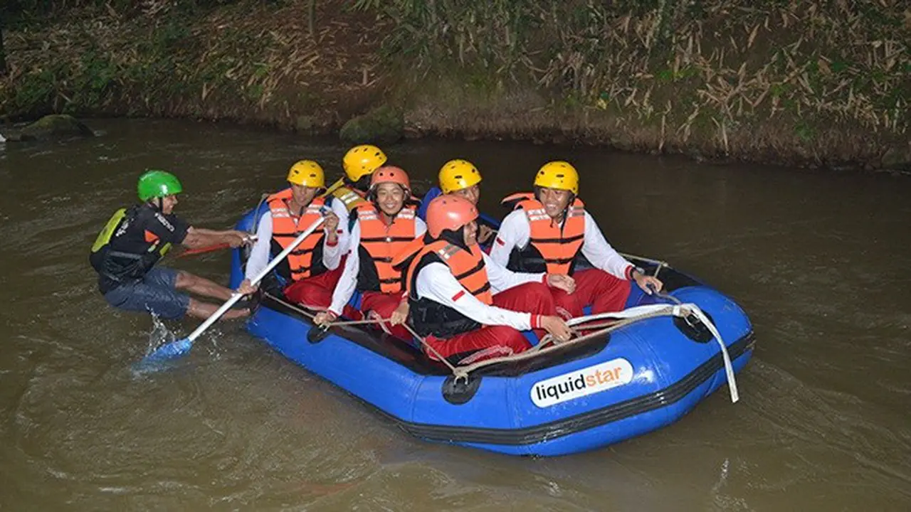 Paskibraka Perpisahan Outing
