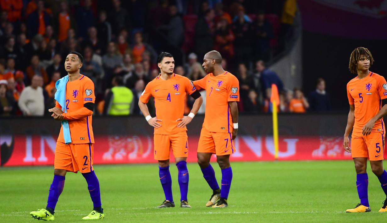 PHOTO Belanda Gigit Jari Gagal Lolos Ke Piala Dunia 2018 Bola
