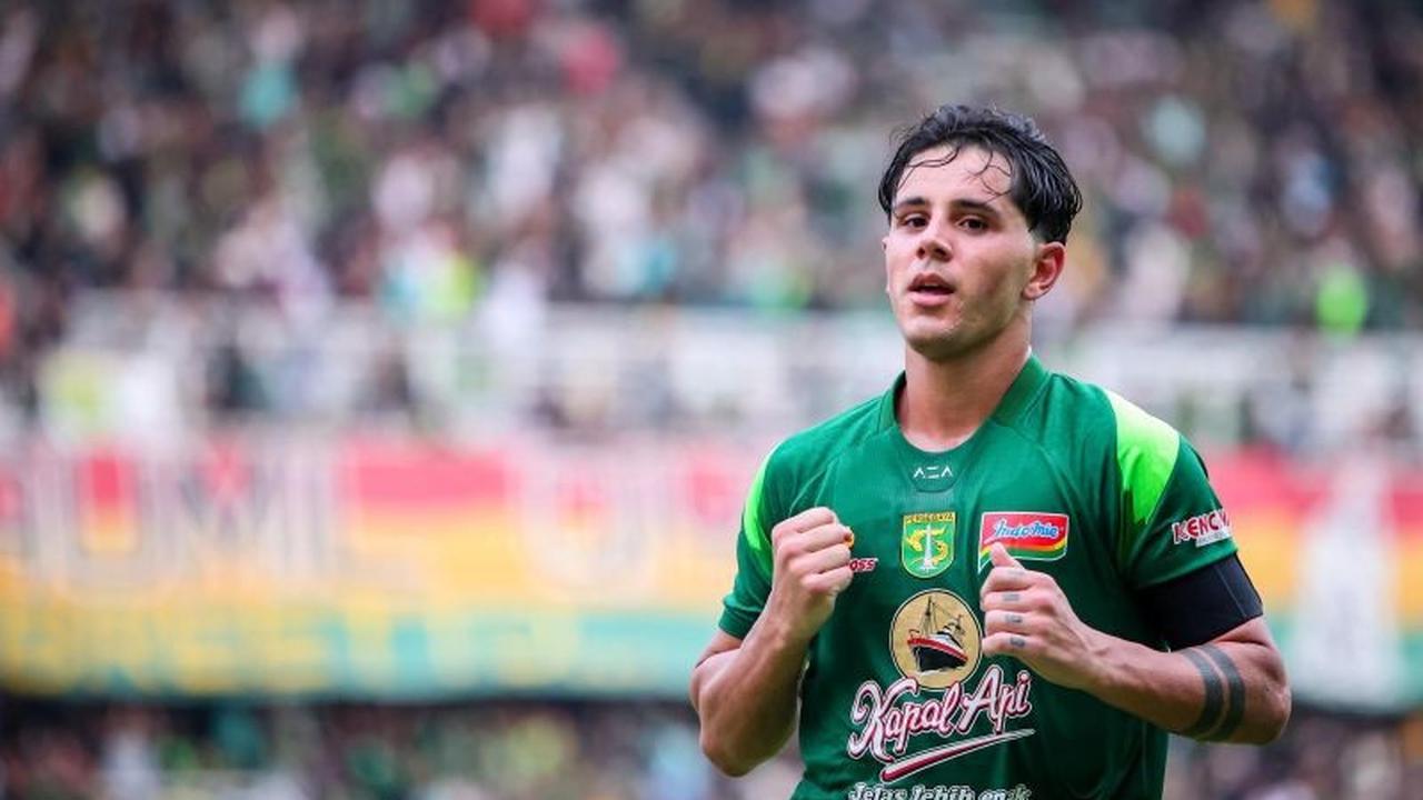 Persebaya Pesta Gol 5-0 atas Persik, Tutup Musim Super League dengan Gemilang