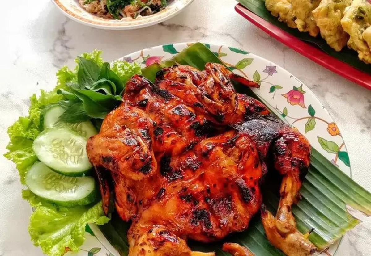 Cara Marinasi Ayam Bakar agar Bumbu Meresap dan Daging Empuk