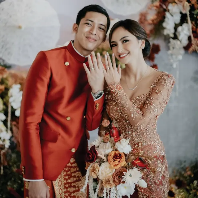 6 Potret Lamaran Valerie Tifanka Sahabat Jessica Mila, Diam-diam Bikin Terkejut