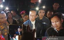 Momen Langka Sultan HB X Temui Pendemo di Mapolda DIY Diiringi Gending 'Raja Manggala', Ajak Demokrasi Tanpa Kekerasan