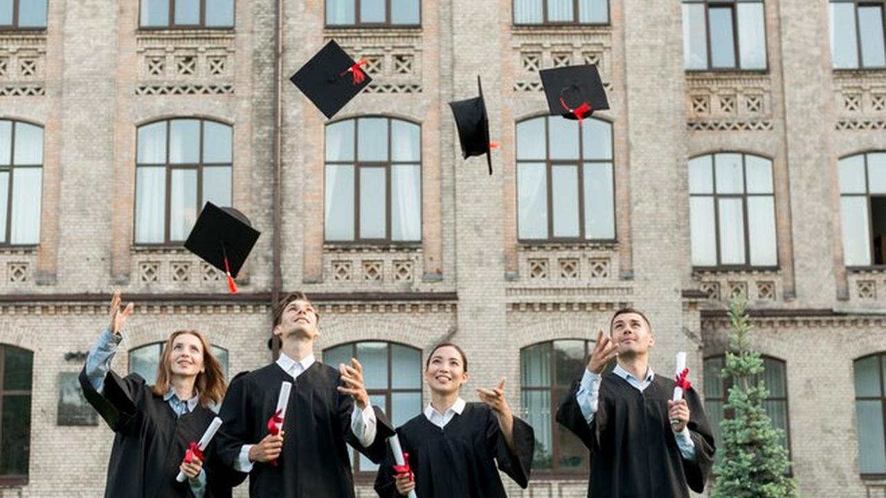 Terlalu Pintar, Miliarder Startup Ini Ditolak 15 Universitas Bergengsi Amerika