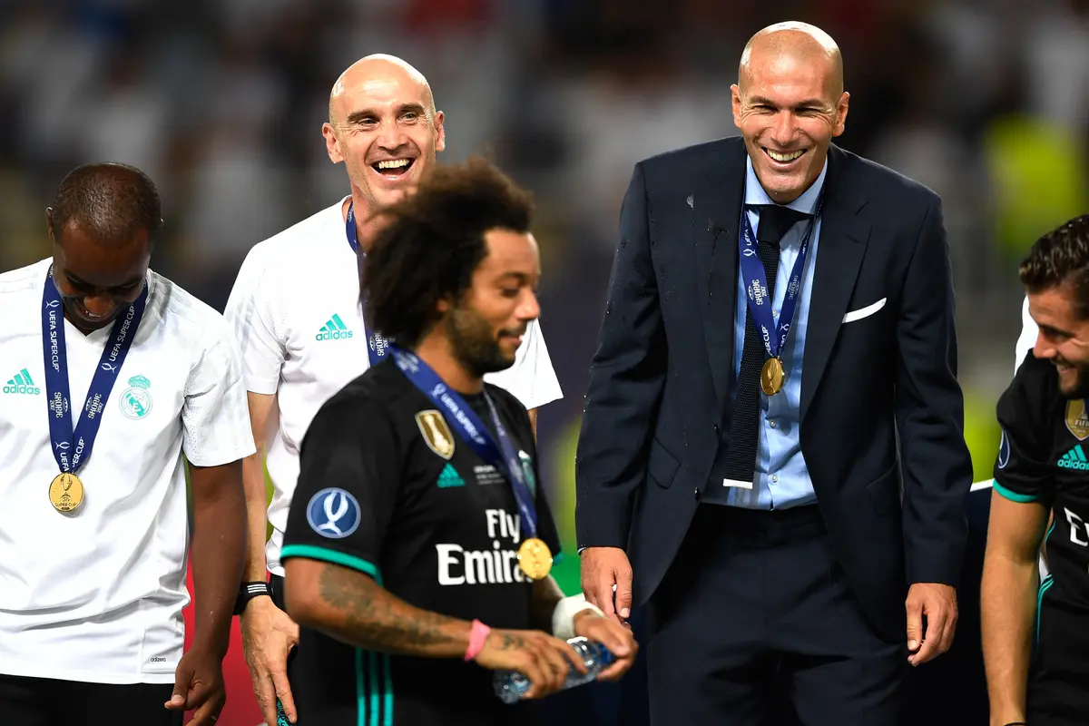 Piala Super Eropa-Zinedine Zidane-Real Madrid