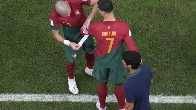 Cristiano Ronaldo - Portugal - Piala Dunia 2022 - 7 Desember 2022-2