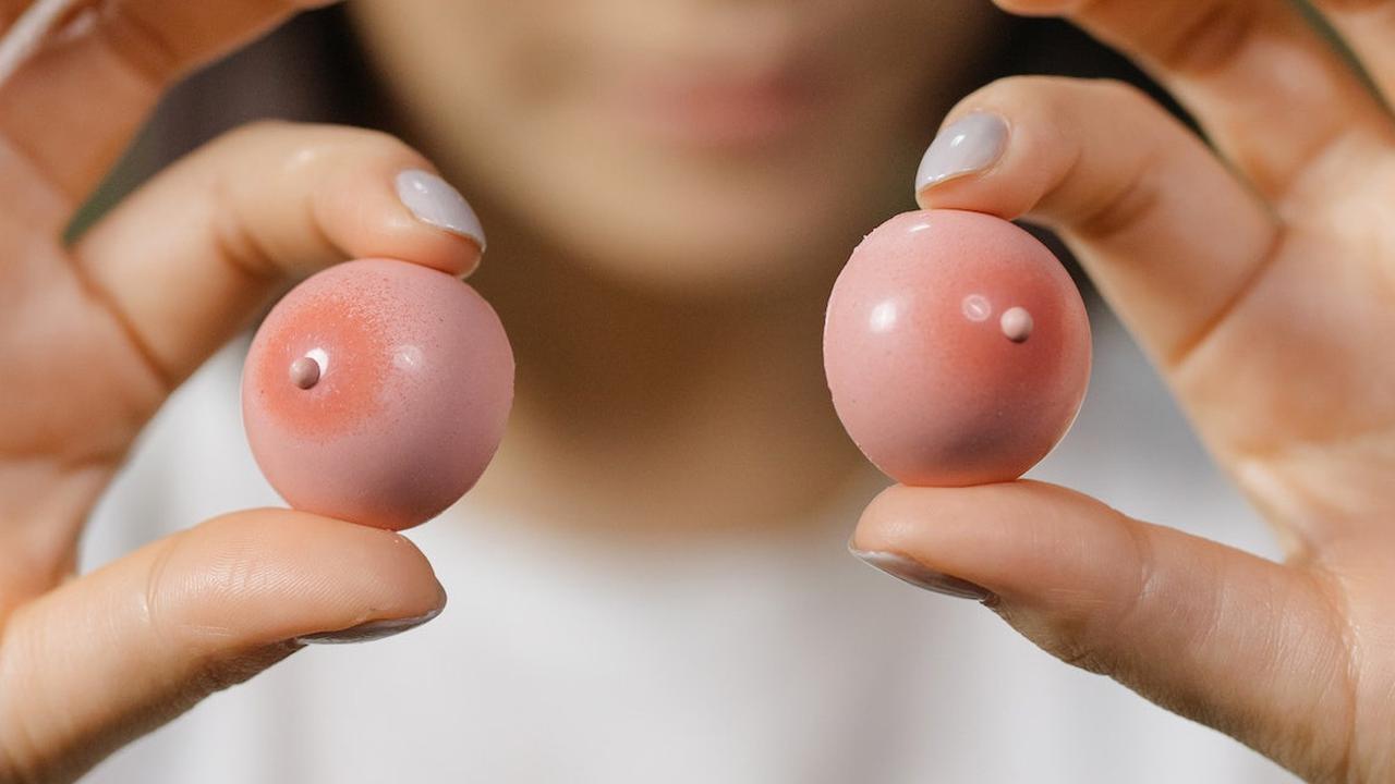 Begini Cara Bisa Memperoleh Orgasme dengan Hanya Memainkan Puting