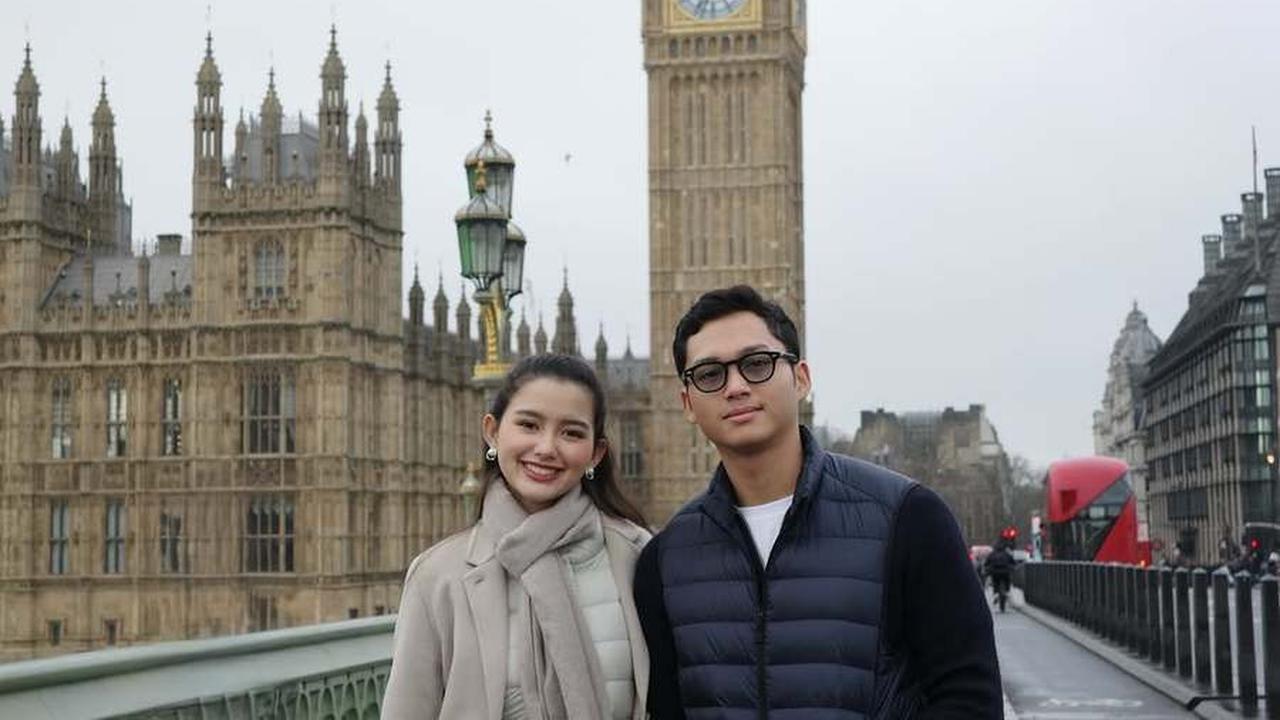 9 Potret Azriel Liburan Bareng Sarah Menzel Dari London Sampai Roma, Ketika Keluarga Besarnya Liburan di Jepang