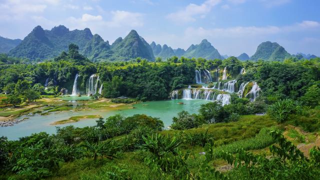 Ilustrasi keindahan alam