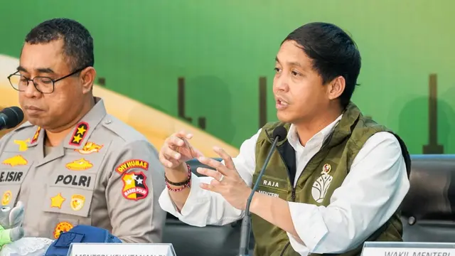 Menteri Kehutanan Raja Juli Antoni (Istimewa)