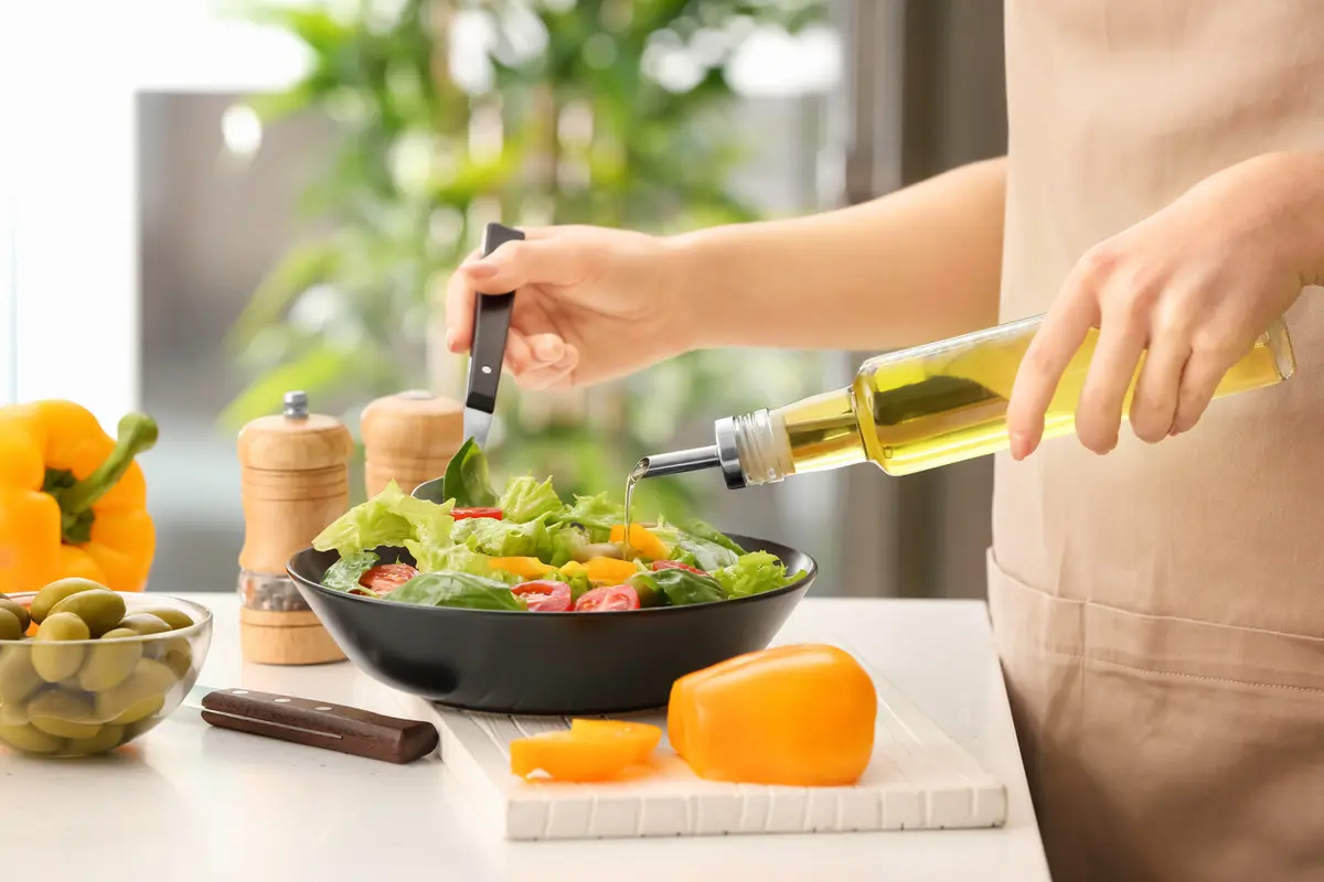 minyak zaitun salad sayur