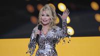 Dolly Parton. (AP Photo/John Locher)