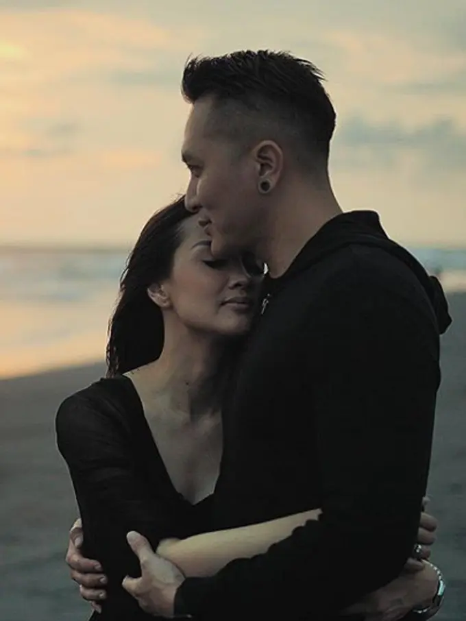 Demian Aditya dan Sara Wijayanto