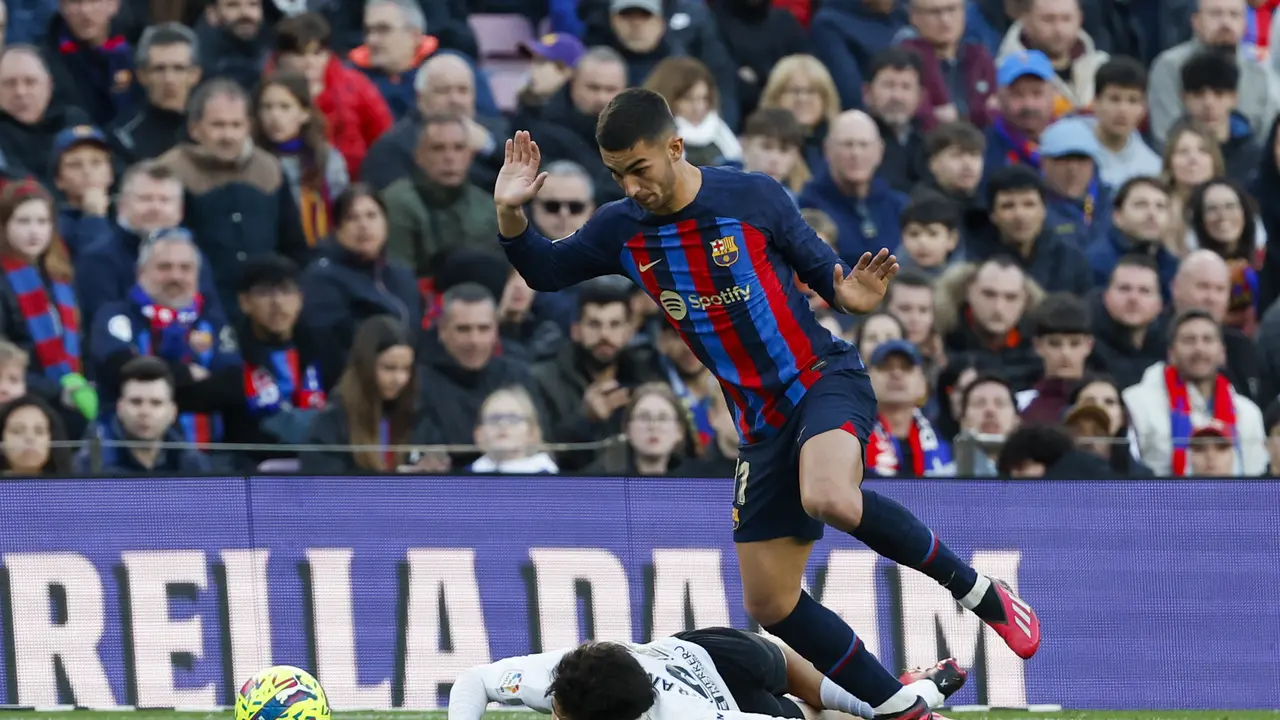 Kalahkan Valencia, Barcelona Semakin Kokoh di klasemen La Liga Spanyol