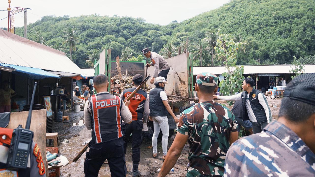Pantai Crystal Bay Nusa Penida Bali Banjir, Aktivitas Wisata Ditutup Sementara