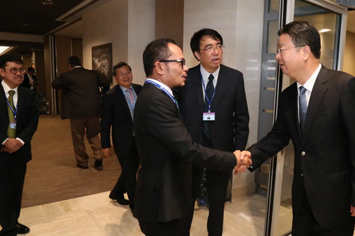 Kemnaker Jajaki Kerjasama Bidang Ketenagakerjaan dengan China