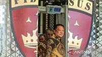 Mantan Jampidsus Febrie Andriansyah Resmi Tersangka Korupsi